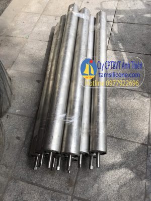 Con lăn inox 304 kích thước: D76x940x1050 trục D17