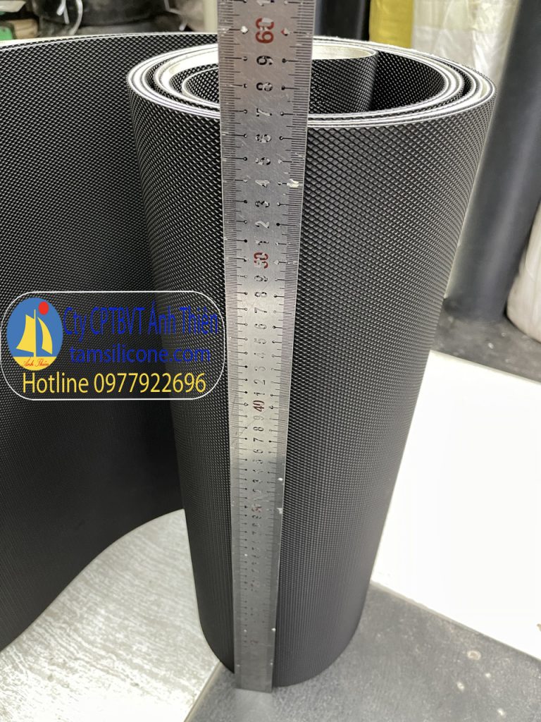 Băng tải PVC đen nhám dày 2.3mm dùng cho máy tập thể dục kích thước ...