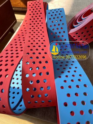 Dây đai dẹt hai mặt xanh da trời dày 3mm đắp cao su đỏ gia công đục lỗ theo yêu cầu
